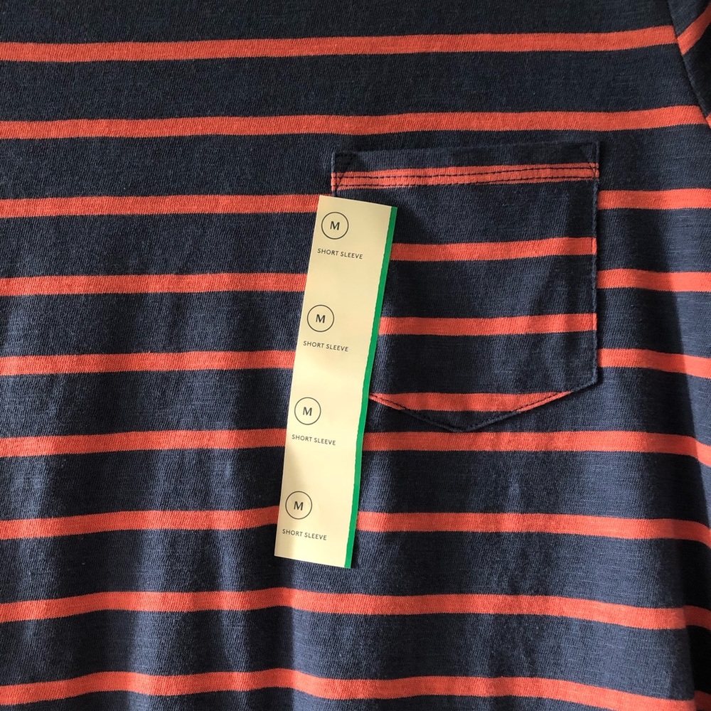 Shirt - Picture 2 of 3